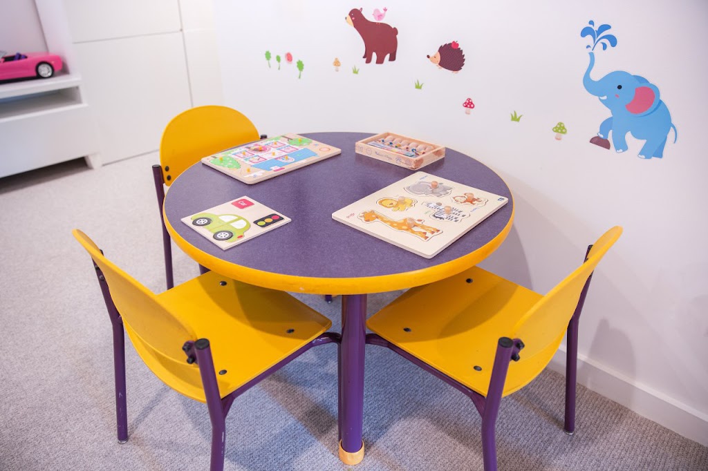 Little Diamonds Daycare | 1007 Prospect Ave, North Vancouver, BC V7R 2M5, Canada | Phone: (604) 499-0870