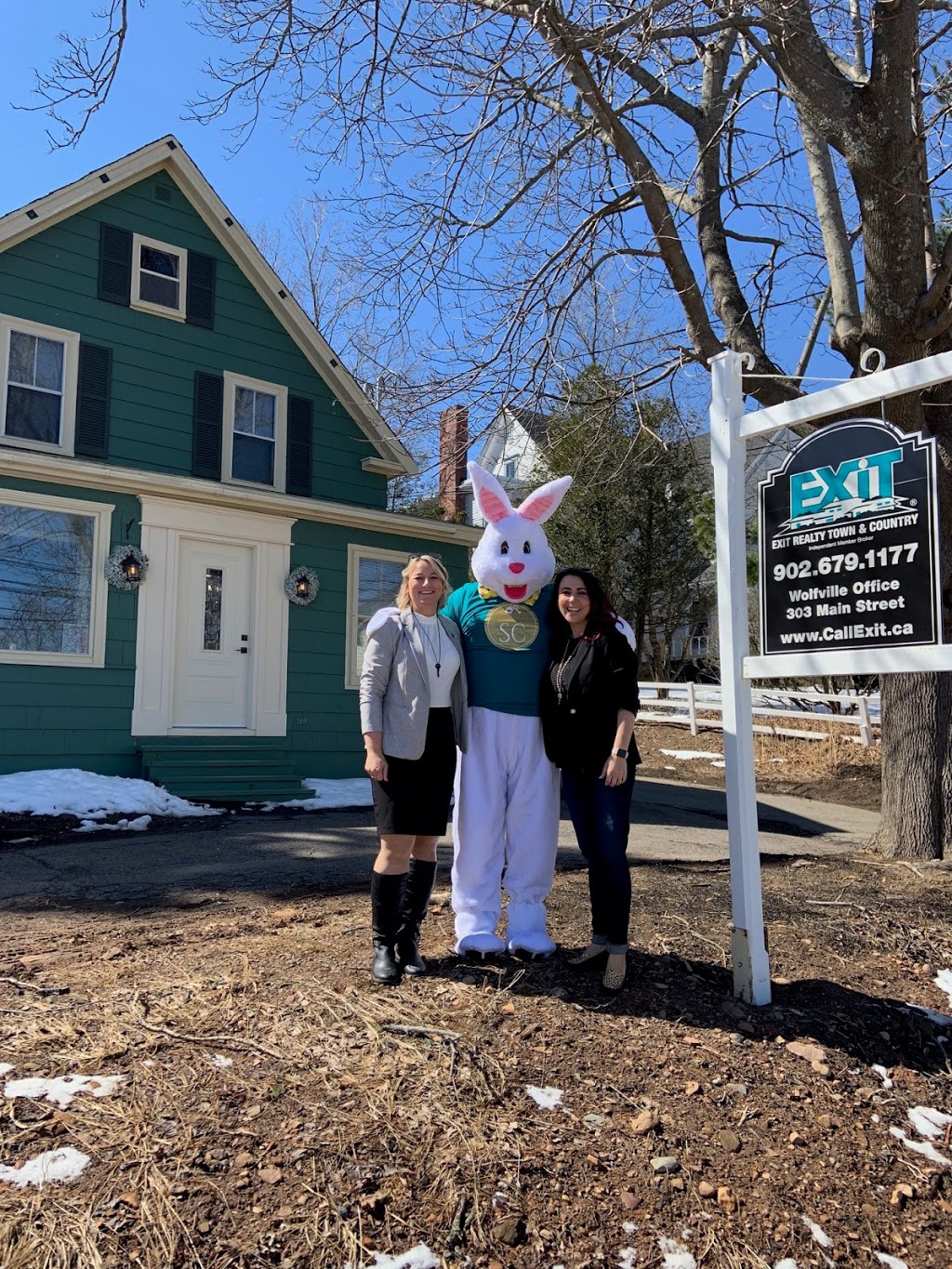 Sherri & Carrie - Annapolis Valley Real Estate Team | 303 Main St, Wolfville, NS B4P 1C7, Canada | Phone: (902) 599-1028