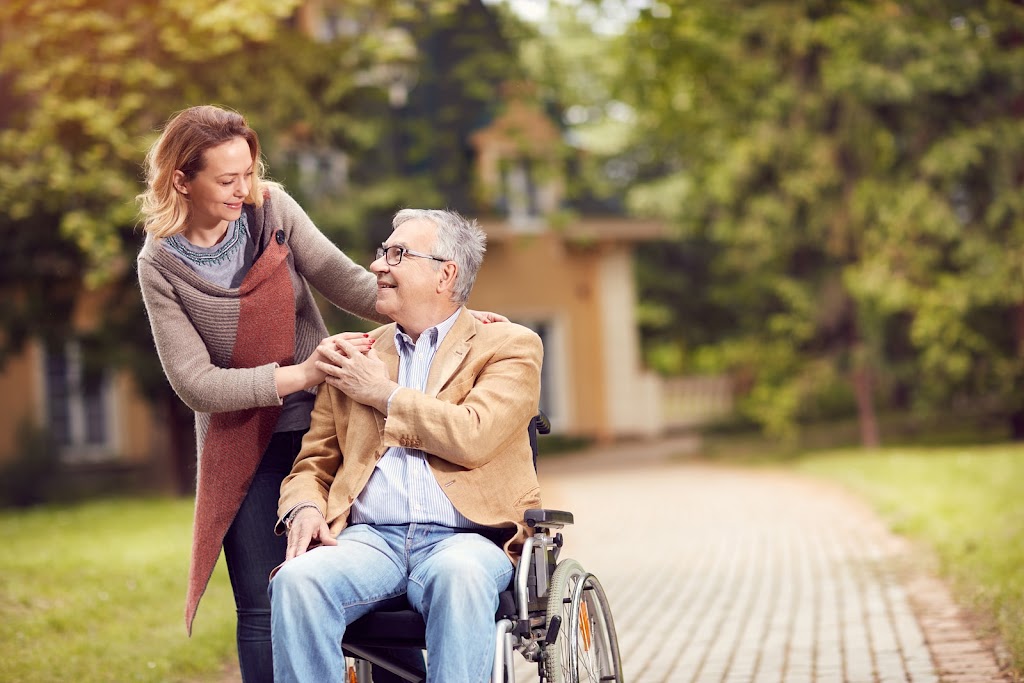 Big Hearts Home Care | 657 Courtney Valley Rd, Mississauga, ON L5V 0C2, Canada | Phone: (647) 290-2273