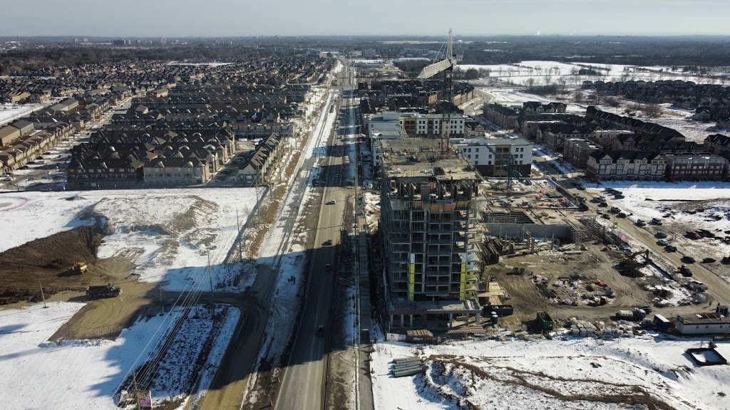 U C Tower Condos Oshawa | Simcoe Street North, Winchester Rd W, Oshawa, ON L1L 0C1, Canada | Phone: (647) 720-4064