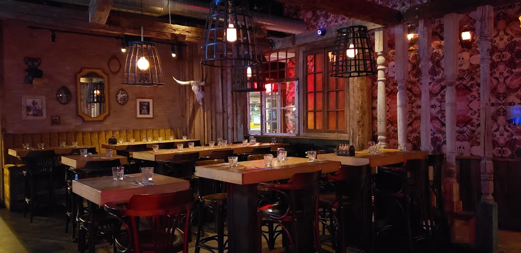 Jack Saloon Laval | 1600 Boulevard le Corbusier, Laval, QC H7S 1Y9, Canada | Phone: (450) 505-6050