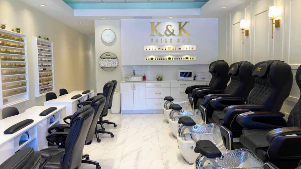 K & K Nail Spa | 5A - 370, Trans-Canada Hwy, Ladysmith, BC V9G 1T9, Canada | Phone: (250) 924-3388