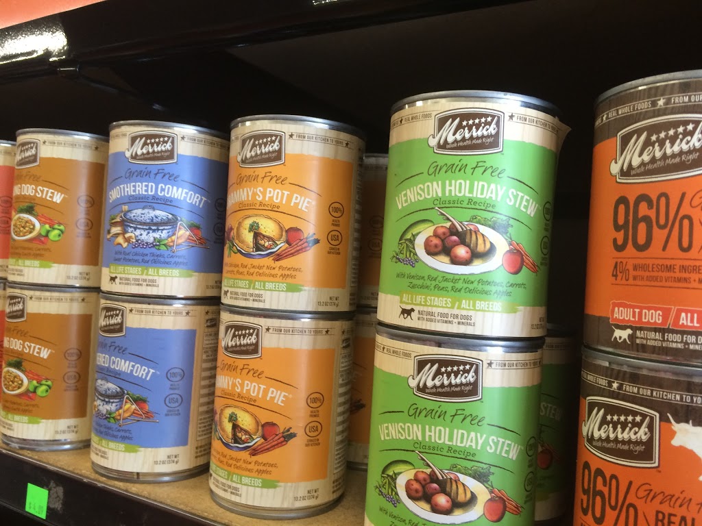 Dukes Pet Foods | 20 Broadleaf Ave, Whitby, ON L1R 0B5, Canada | Phone: (905) 425-3364