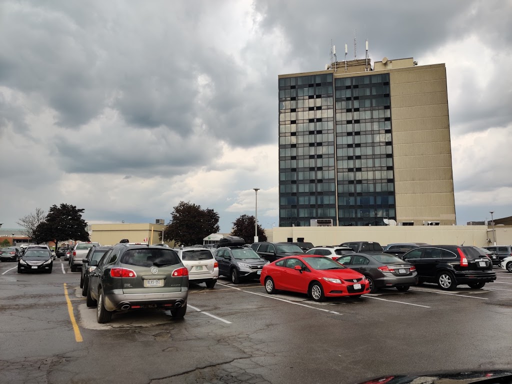 Holiday Inn & Suites Pointe-Claire Montreal Airport | 6700 Route Transcanadienne, Pointe-Claire, QC H9R 1C2, Canada | Phone: (514) 697-7110