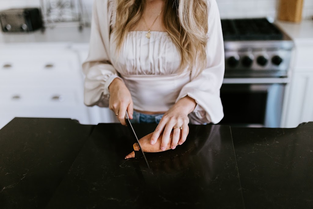 Dr. Krista Lowe, Naturopathic Doctor | 555 Superior Street, 3440 Saanich road, Victoria, BC V8V 0E4, Canada | Phone: (250) 995-0067
