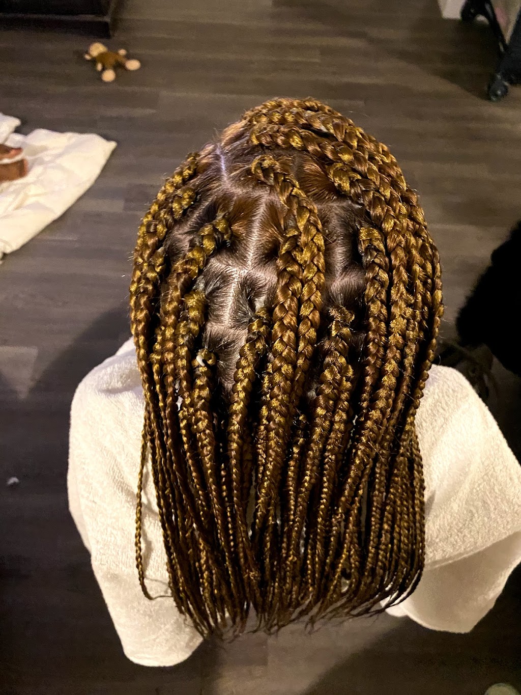 Funmi African Braids | 39 Bilanski Farm Rd, Brantford, ON N3S 0J7, Canada | Phone: (647) 913-4889