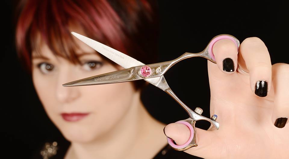 Hair Eclips | 8 Elizabeth St, Johnstown, ON K0E 1T1, Canada | Phone: (613) 802-3186