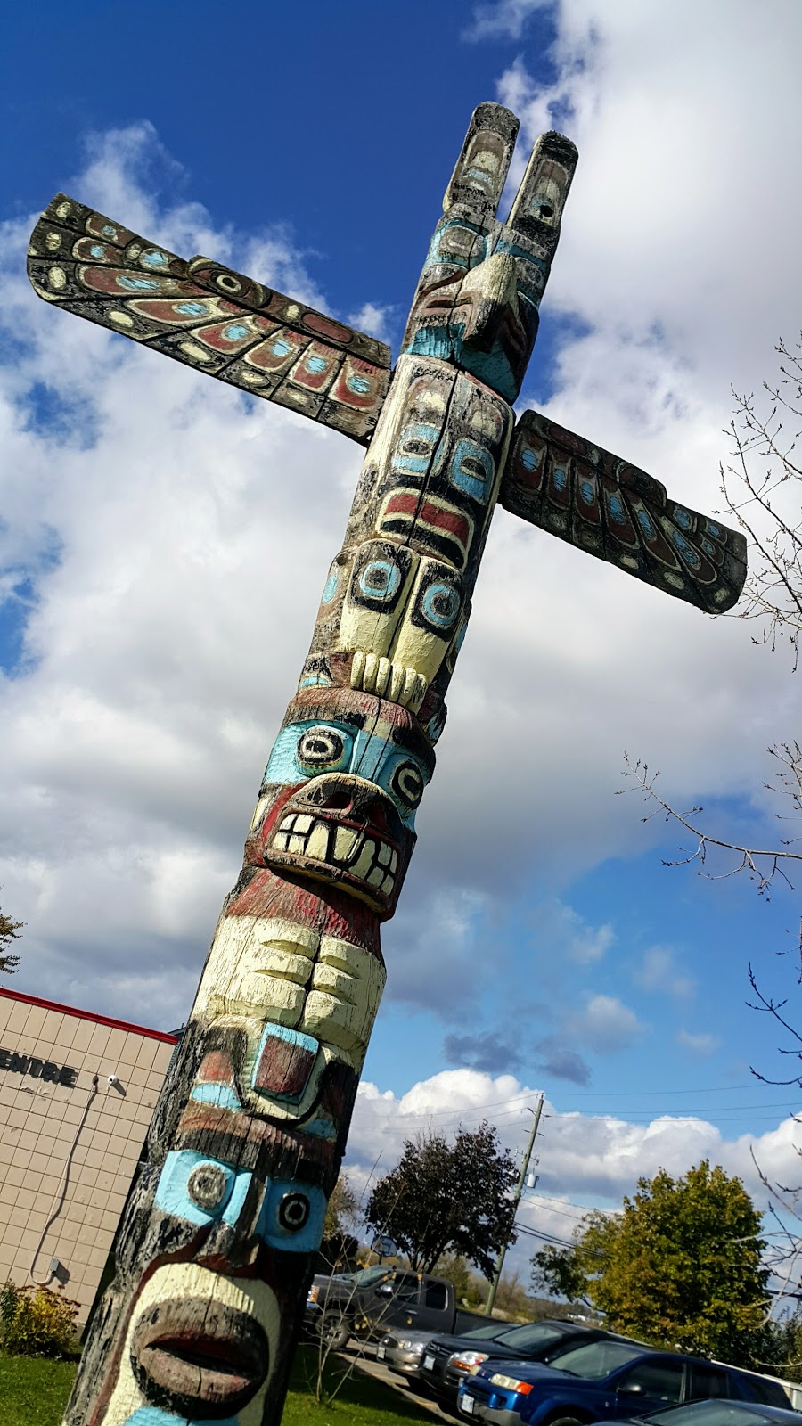 Niagara Regional Native Centre | 382 Airport Rd, Niagara-on-the-Lake, ON L0S 1J0, Canada | Phone: (905) 688-6484