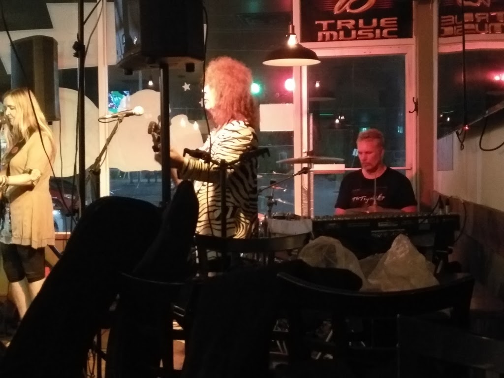 Appalachian Pub | 68 Main St N unit 7, Georgetown, ON L7G 3H5, Canada | Phone: (905) 877-9888