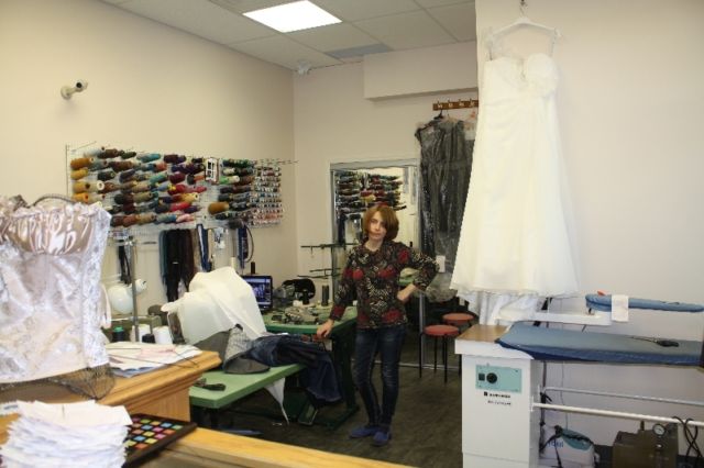 Silverado Alteration Calgary | 19369 Sheriff King St SW, Calgary, AB T2X 0T9, Canada | Phone: (403) 460-8016