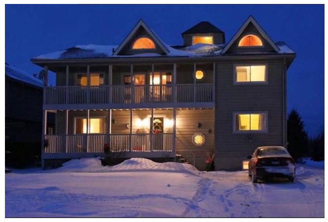 BLUE MOUNTAIN RENTALS | 214 Arlberg Crescent, The Blue Mountains, ON L9Y 0M1, Canada | Phone: (705) 888-0660