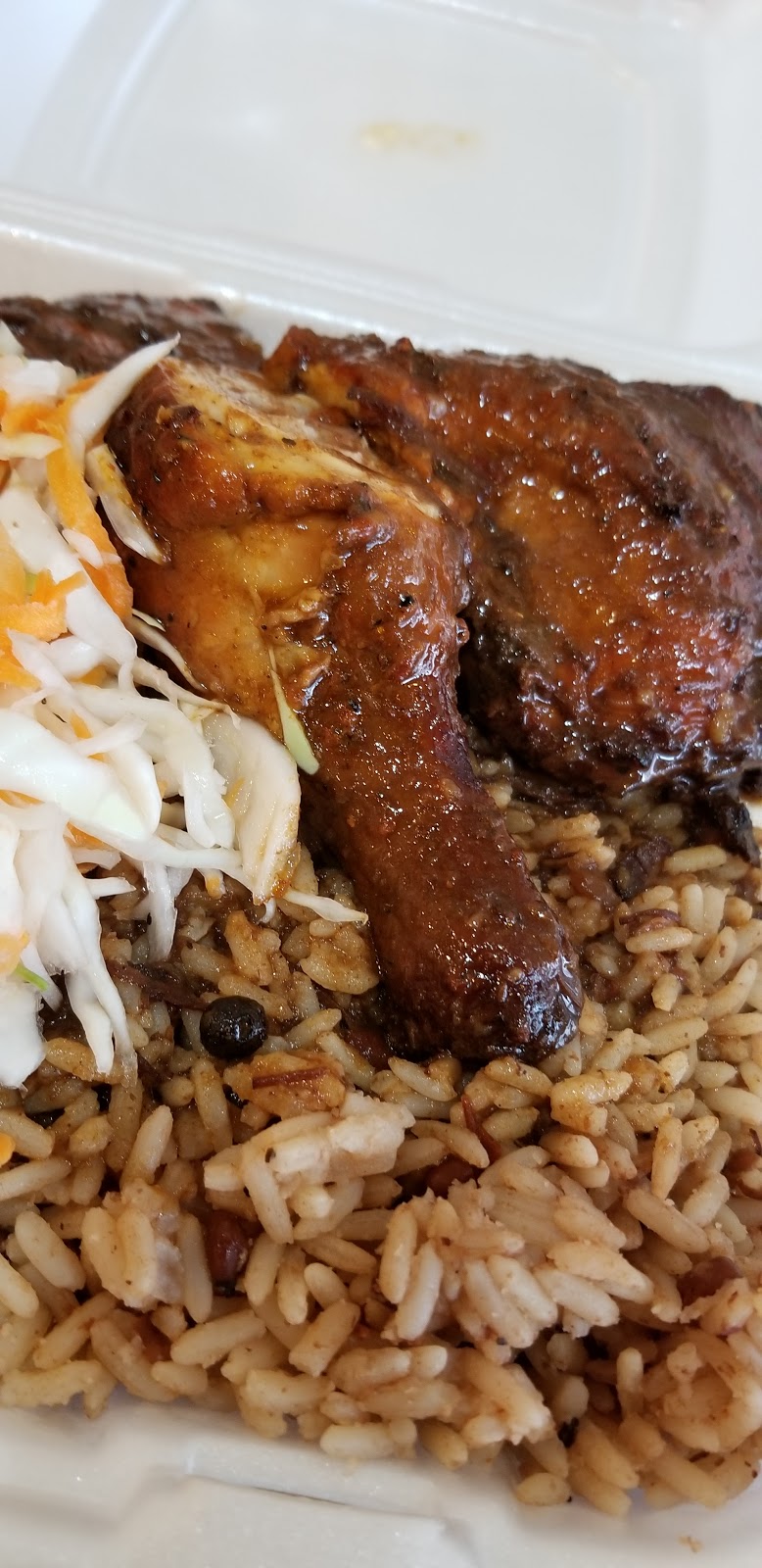 Gems House Of Jerk | 20 Gillingham Dr, Brampton, ON L6X 0G6, Canada | Phone: (905) 453-6454