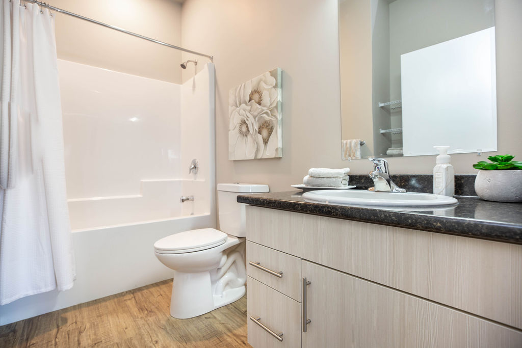 Courtview Landing - Broadstreet Properties Ltd. | 1085 Court Ave, Winnipeg, MB R2V 4J6, Canada | Phone: (866) 736-8515