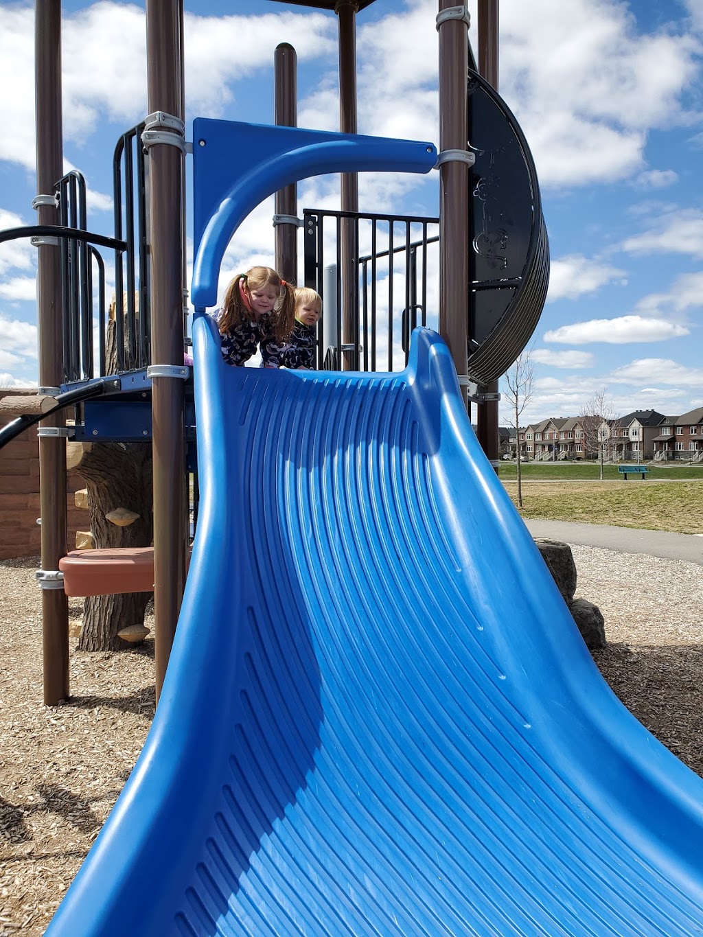 Watershield Park | 125 Watershield Ridge, Nepean, ON K2J 5A3, Canada | Phone: (613) 832-1852