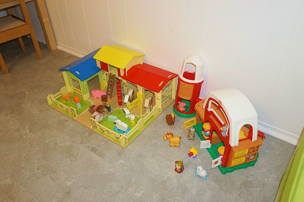 Nursery Les Petits Trésors | 10780 Rue Tolhurst, Montréal, QC H3L 3A7, Canada | Phone: (514) 383-0781