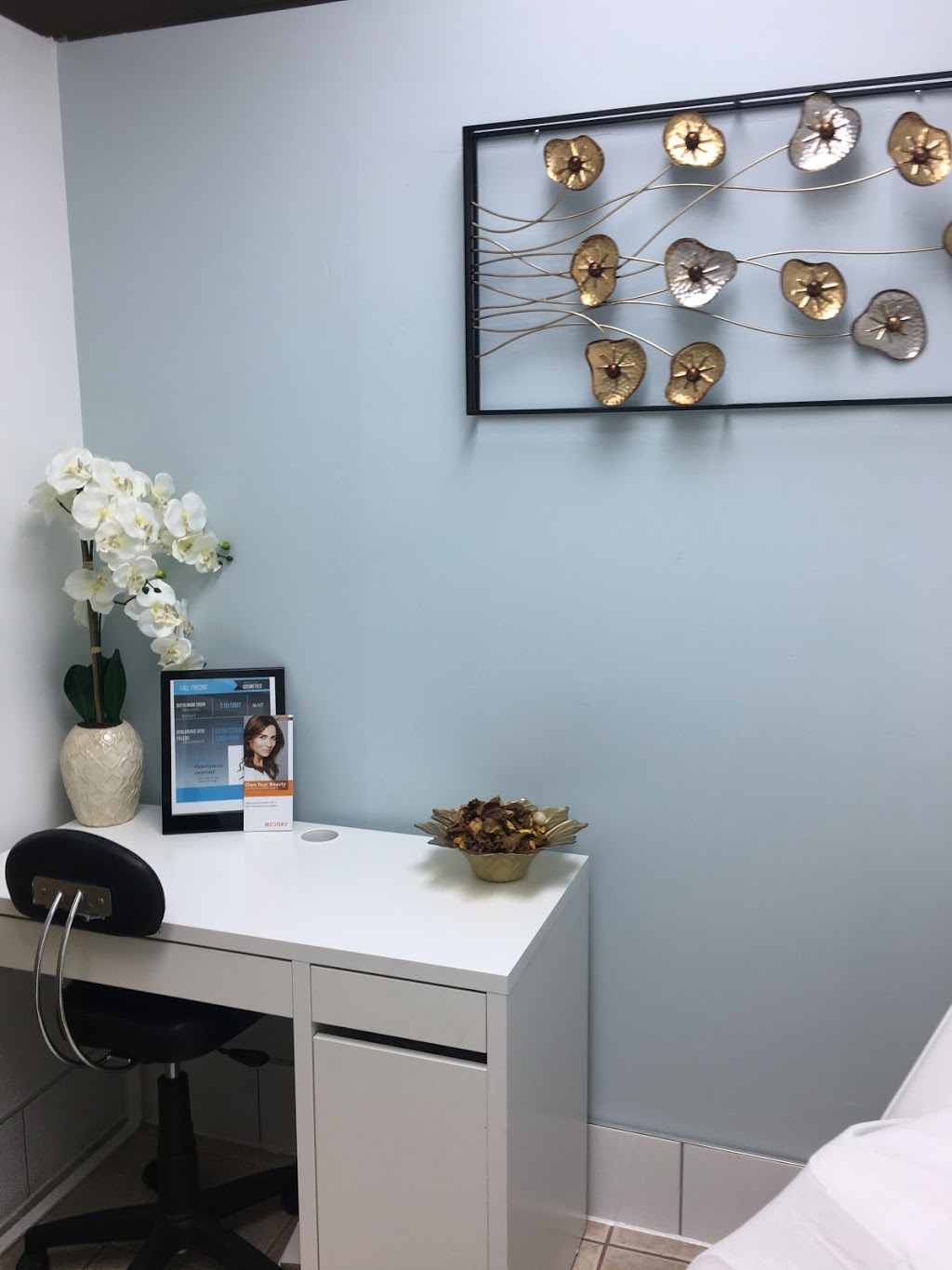 Glowderma Medical Aesthetics | 7000 McLeod Rd unit 12, Niagara Falls, ON L2G 7K3, Canada | Phone: (289) 932-0099
