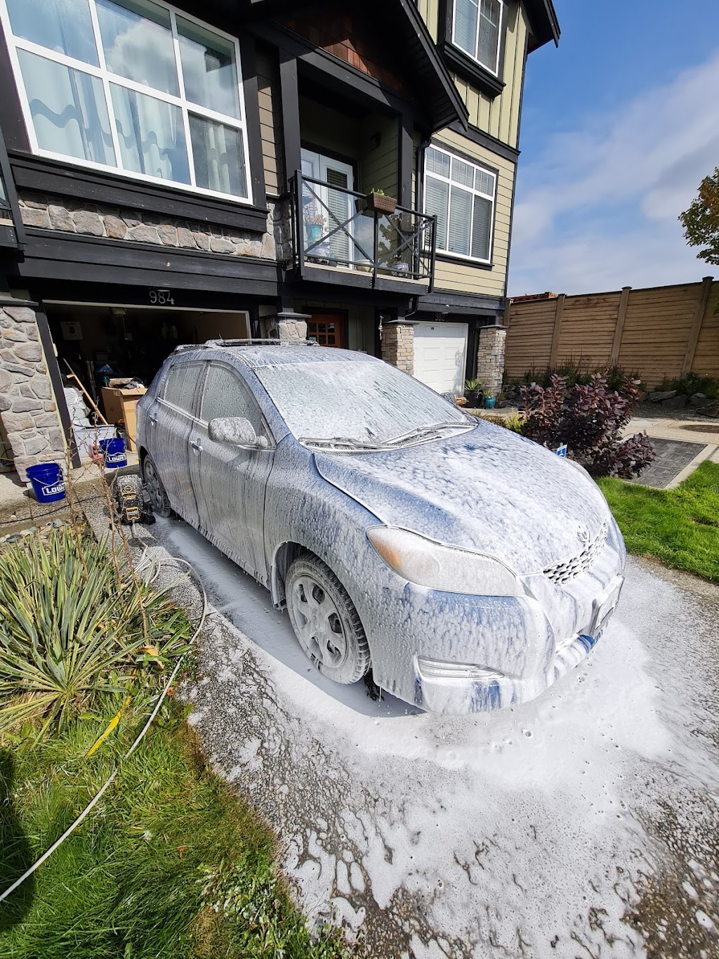 Detail Therapy | 913 Latoria Rd, Victoria, BC V9C 0K8, Canada | Phone: (250) 682-6772