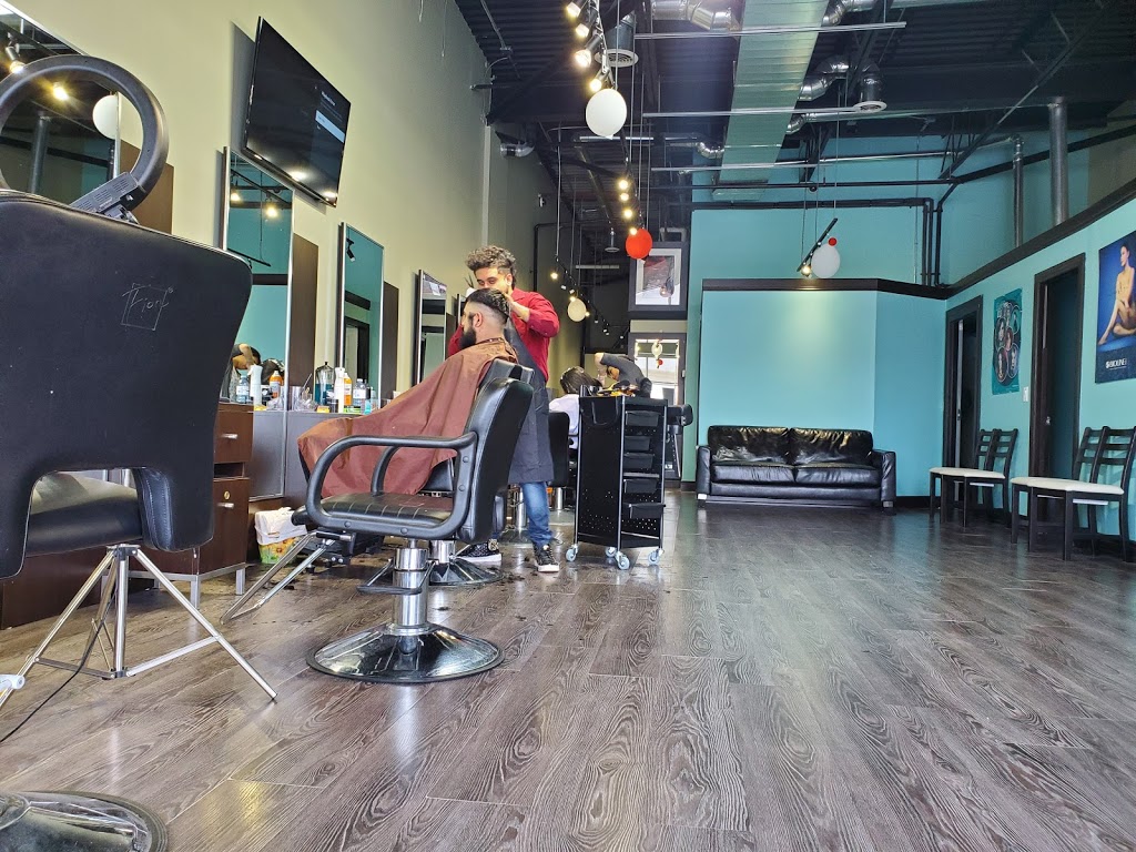 La Moz Cuts N Style | 130 Queens Plate Dr, Etobicoke, ON M9W 0B4, Canada | Phone: (416) 674-5722