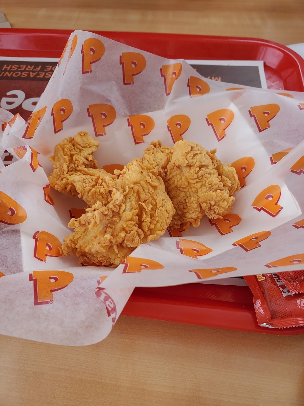 Popeyes Louisiana Kitchen | 96 Innovation Dr #6, Kingston, ON K7K 7E6, Canada | Phone: (613) 544-2121