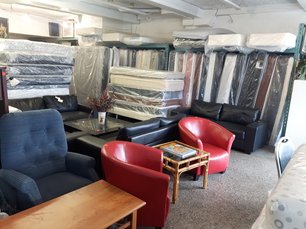 Le Boulevard Du Matelas | 12171 Blvd. Laurentien, Montreal, QC H4K 1N4, Canada | Phone: (514) 999-8074