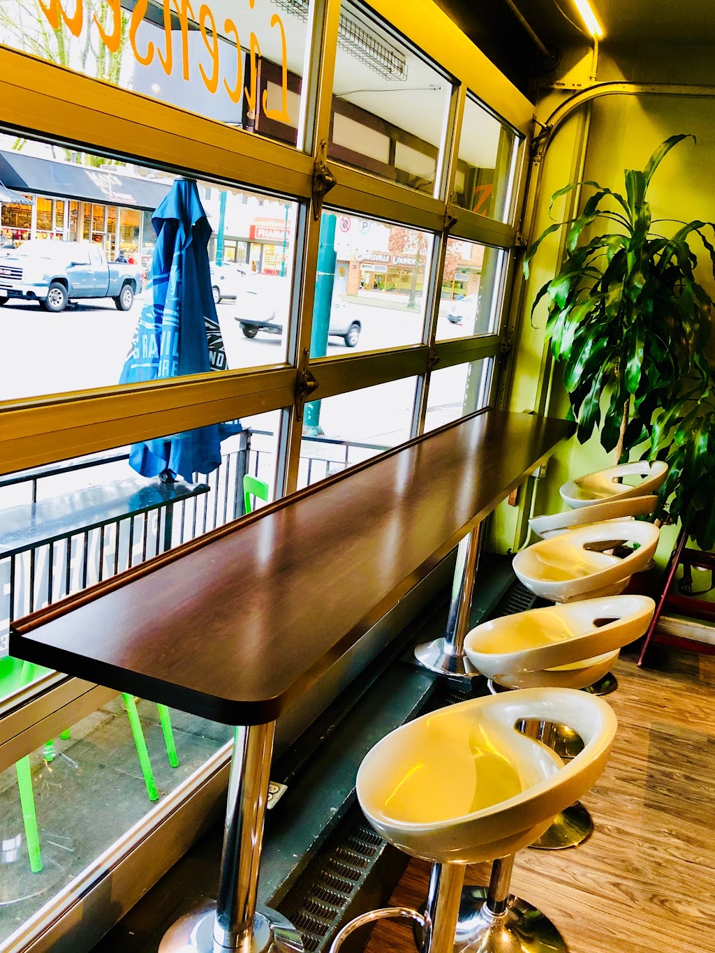 Rayhan | 3170 Oak St, Vancouver, BC V6H 2L1, Canada | Phone: (604) 731-3553