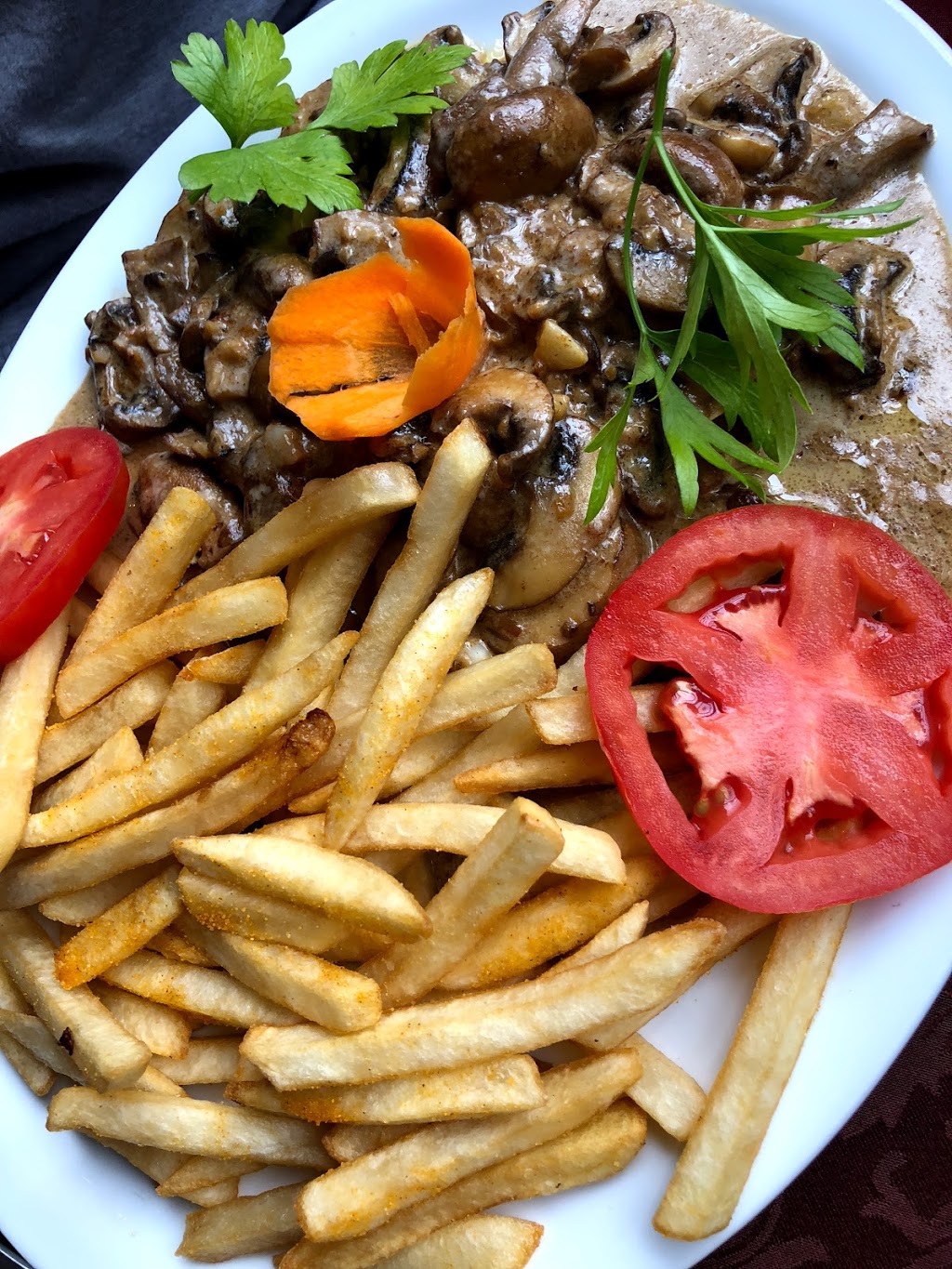 Scout Cafe Restaurant | 100 King St W, Stoney Creek, ON L8G 1J1, Canada | Phone: (905) 664-7124