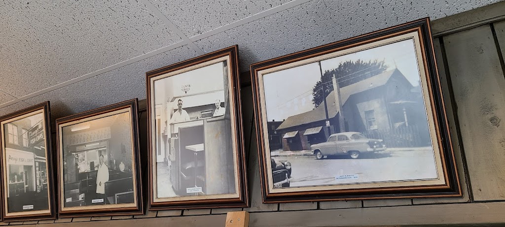Jeff Purveys Fish & Chips | 124 Rubidge St, Peterborough, ON K9J 3N4, Canada | Phone: (705) 742-8301