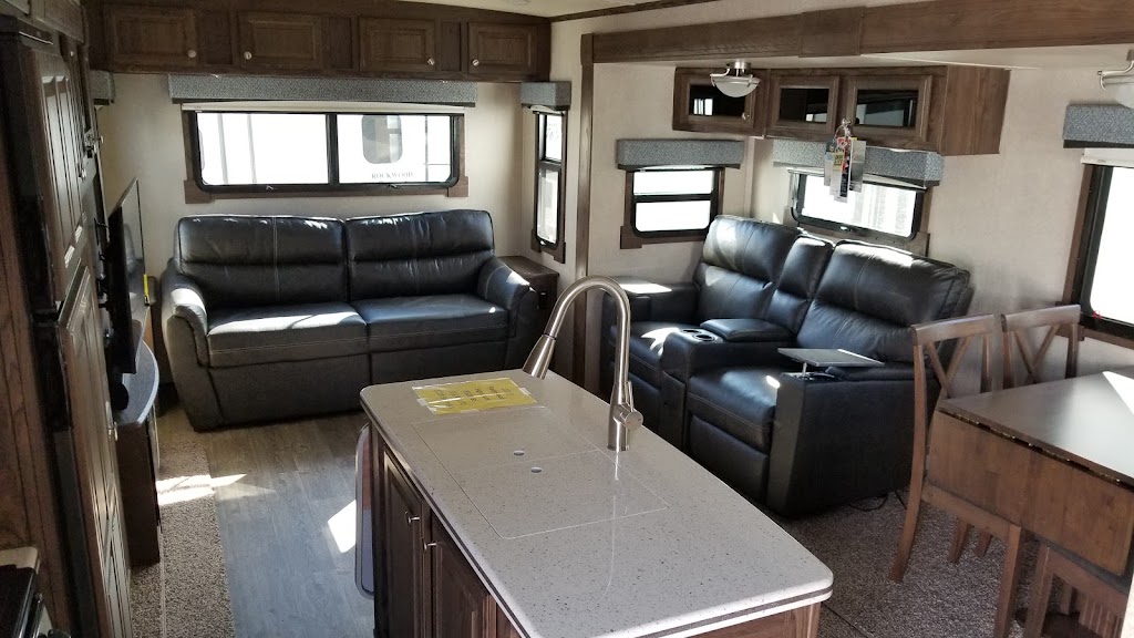 PARSONS RV CENTRE | 56 Brooklyn Rd, Middleton, NS B0S 1P0, Canada | Phone: (902) 363-3455
