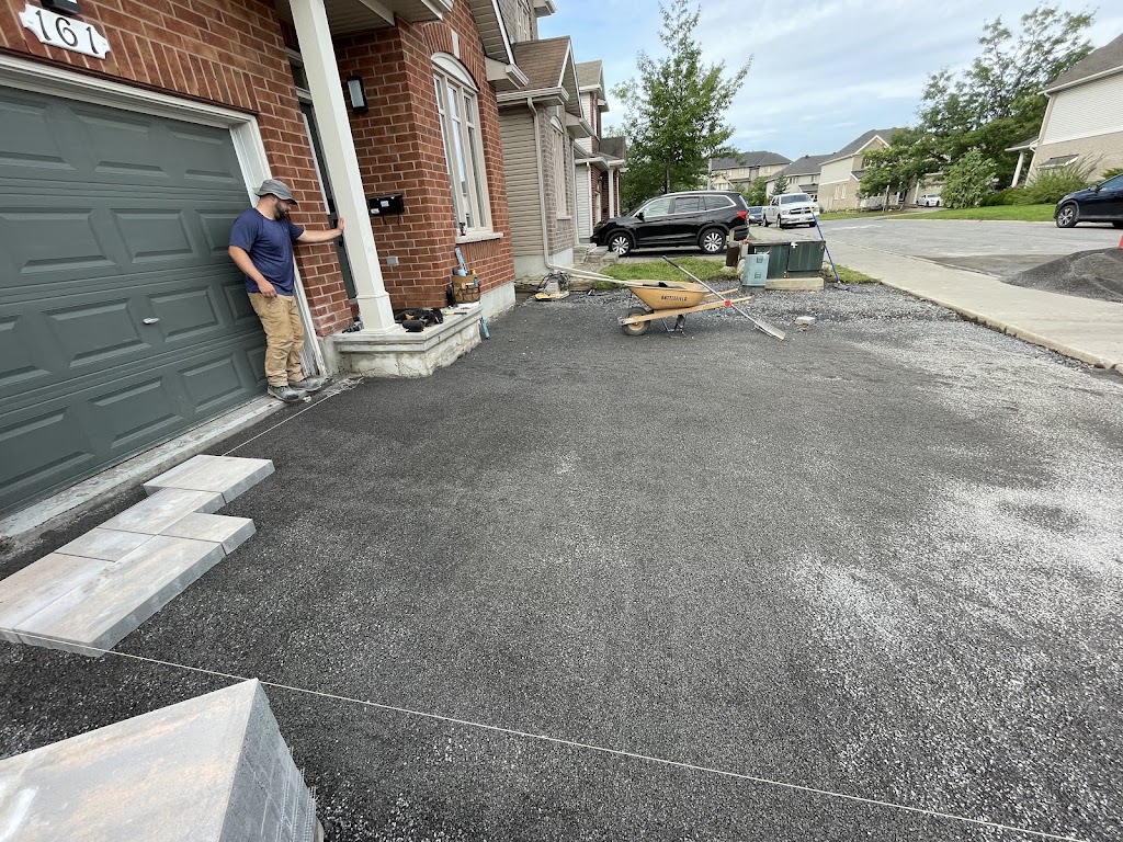 Capital Yardworks Inc | 5918 Longhearth Way, Manotick, ON K4M 1M1, Canada | Phone: (343) 308-3452