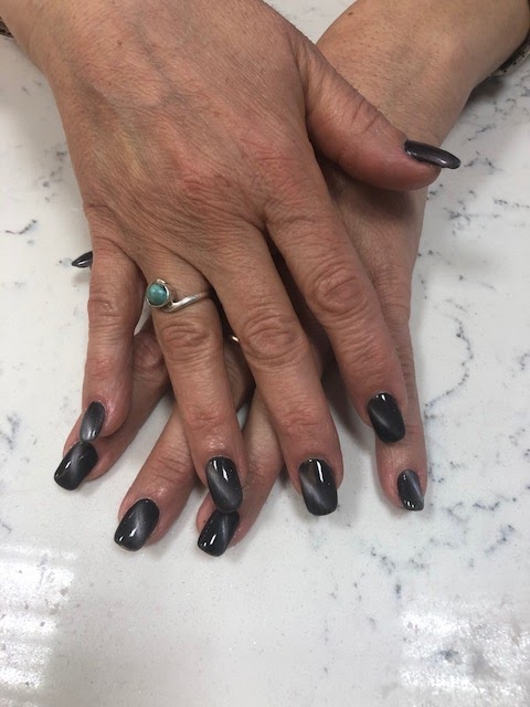 Nine One Nails | 13461 Yonge St, Richmond Hill, ON L4E 0L2, Canada | Phone: (905) 313-1088