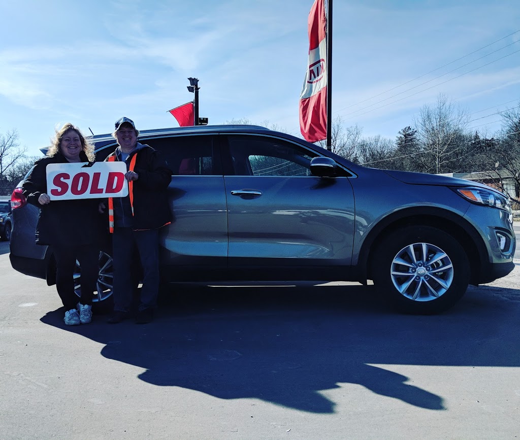 Tillsonburg Kia | 11 Simcoe St, Tillsonburg, ON N4G 2H4, Canada | Phone: (519) 842-3031