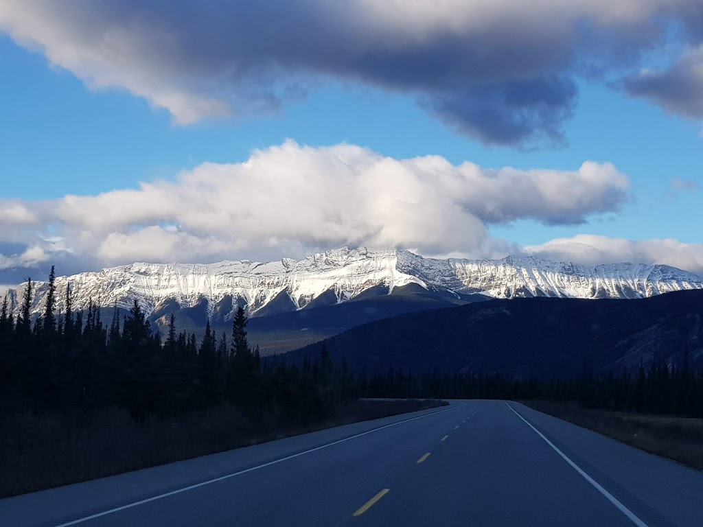 Signal Hill Centre | 5715 Signal Hill Centre SW, Calgary, AB T3H 3P8, Canada | Phone: (403) 299-7404