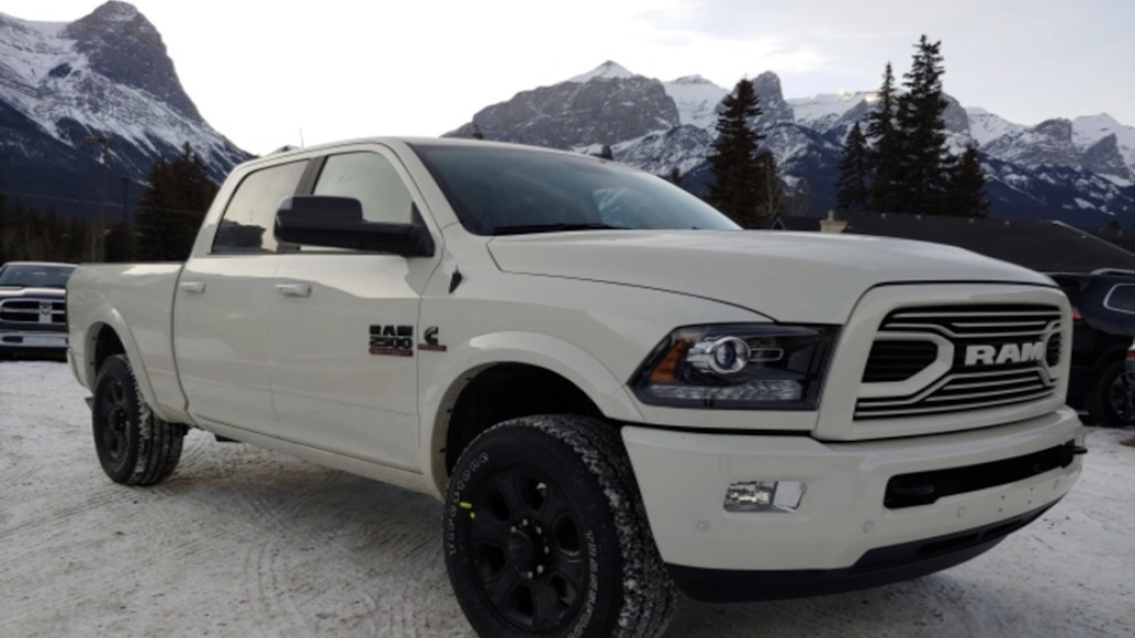 Canmore Chrysler Dodge Jeep Ram | 101 Bow Valley Trail, Canmore, AB T1W 1N8, Canada | Phone: (403) 678-5881