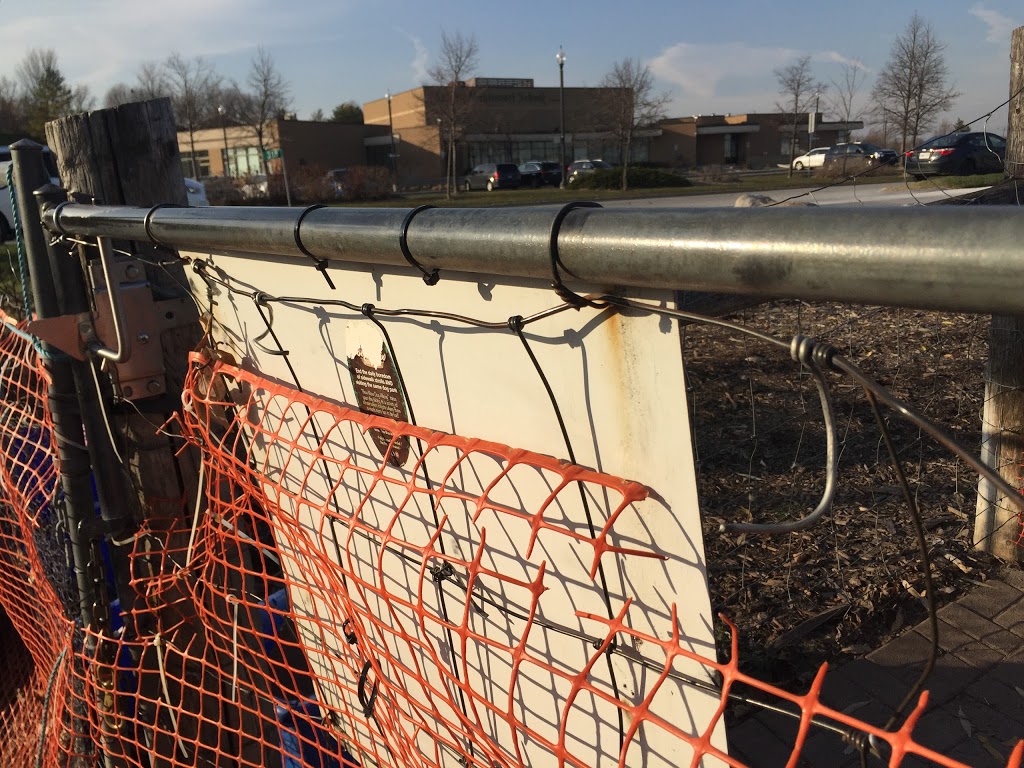 Canine Commons | Industrial Pkwy N, Aurora, ON L4G 4C4, Canada