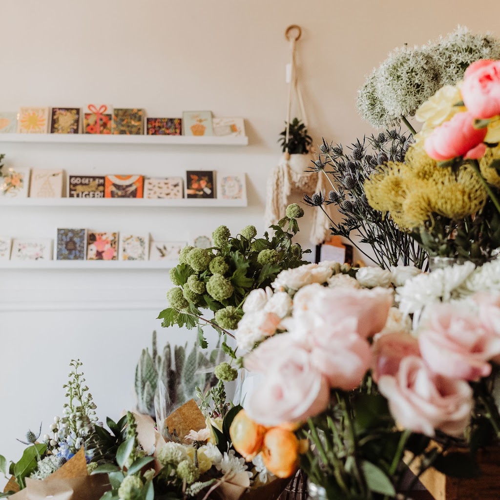 Confetti Floral Design | 2613 Pauline St, Abbotsford, BC V2S 3S2, Canada | Phone: (604) 615-6335