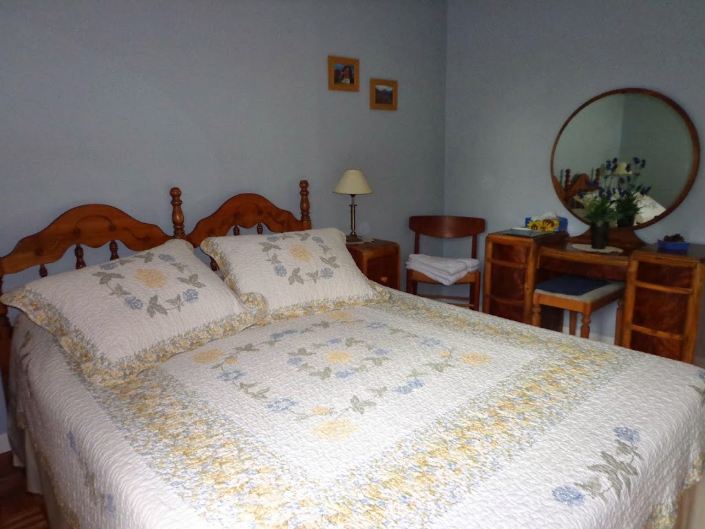 Gîte Soleil Levant | 300 Car Leo-Arbour, Trois-Rivières, QC G9B 7E6, Canada | Phone: (819) 377-1571