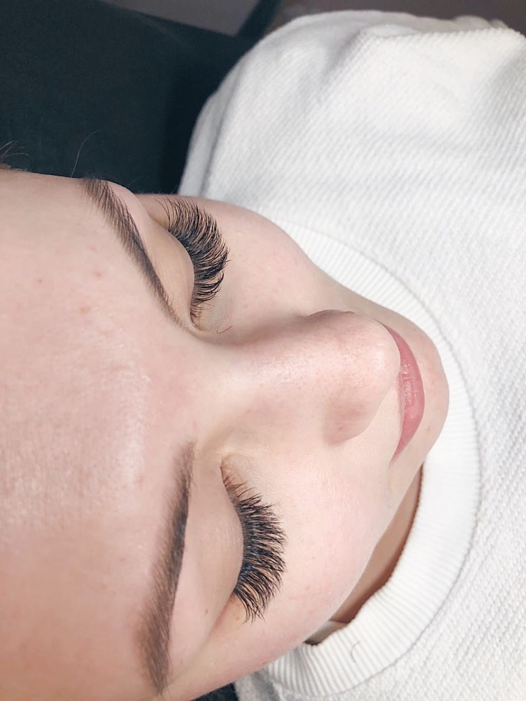Babes & Beauty | 4270 McRae Park Rd, Ramara, ON L3V 0S2, Canada | Phone: (780) 221-8081