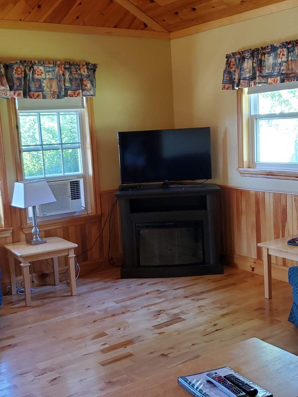Brudenell Chalets | 1068 Georgetown Rd, Georgetown, PE C0A 1L0, Canada | Phone: (866) 652-2900