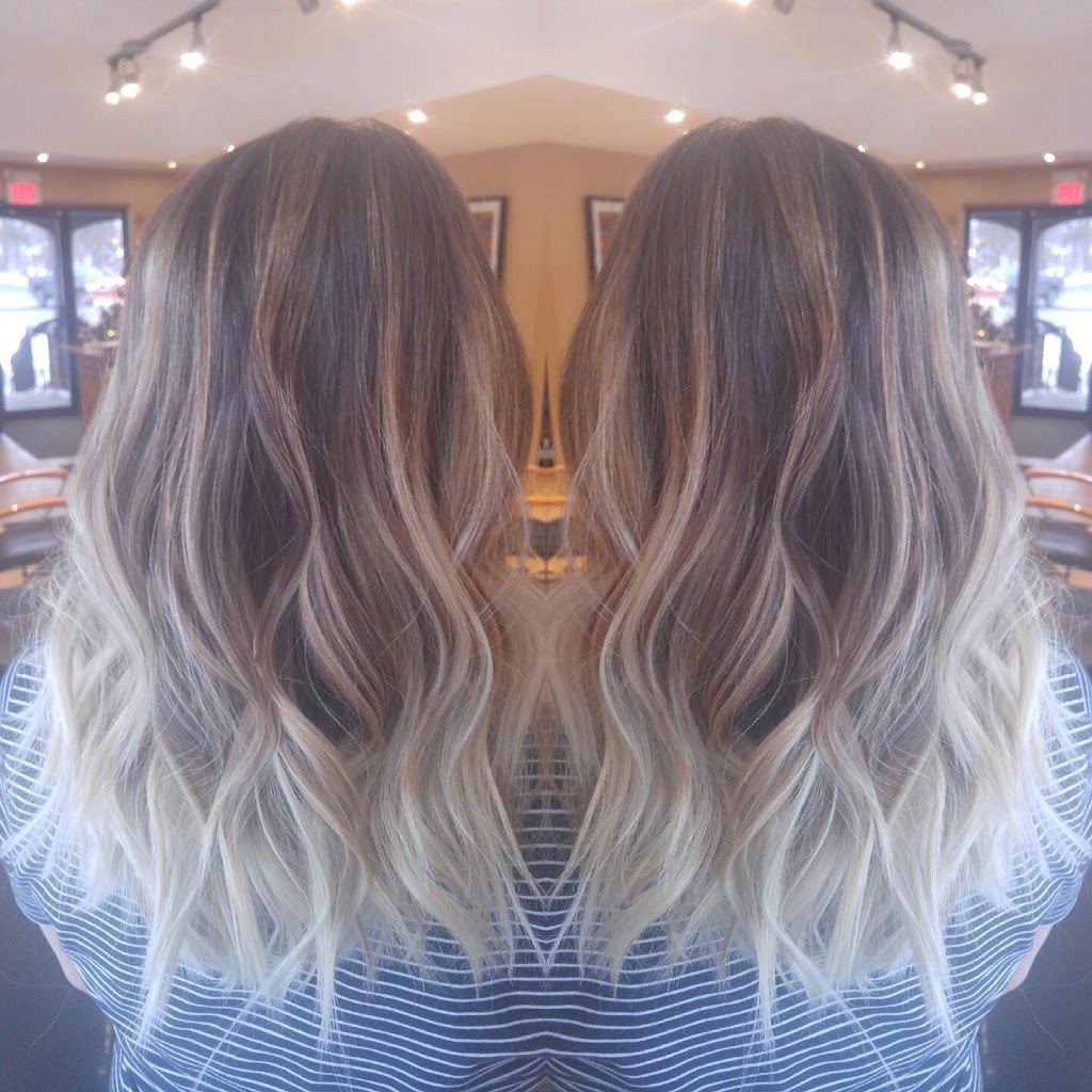 Crehairtif - Doreen C. Hair Artistry | 2531 Main St, London, ON N6P 1R2, Canada | Phone: (519) 652-2410