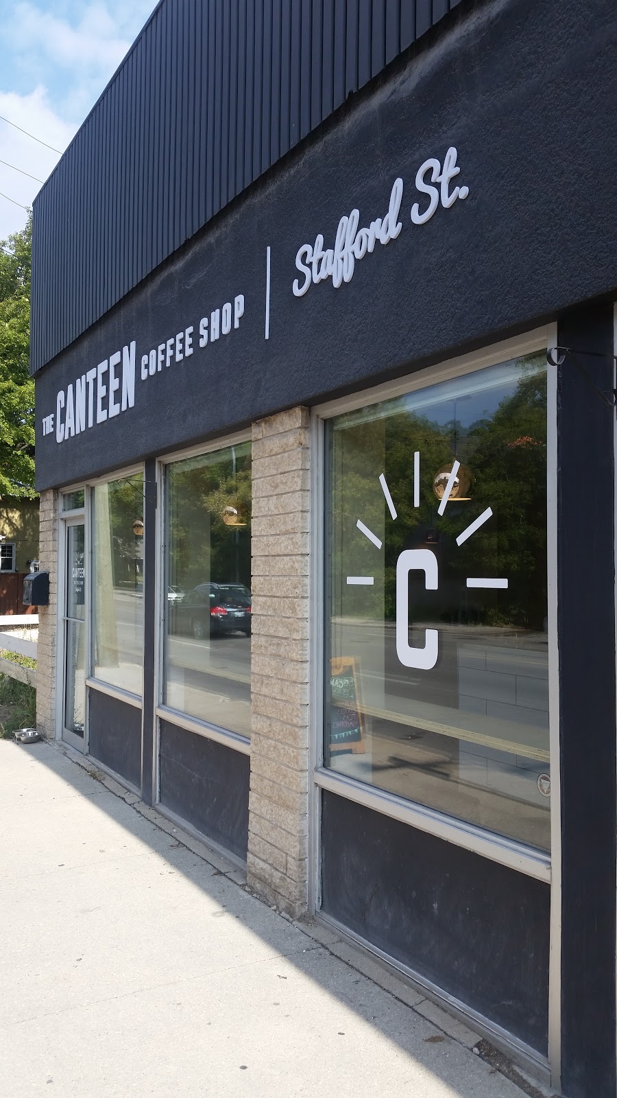The Canteen Coffee Shop By The Grove | 160 Stafford St, Winnipeg, MB R3M 2V8, Canada | Phone: (204) 691-1605