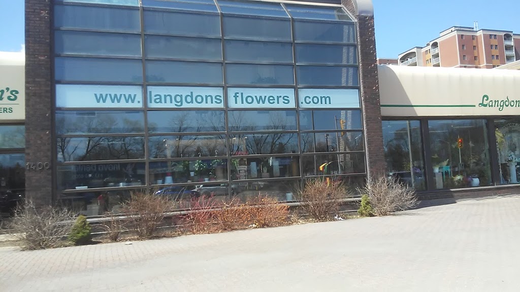 Langdons Flowers Ltd | 1400 Bank St, Ottawa, ON K1H 7Y9, Canada | Phone: (613) 521-4440