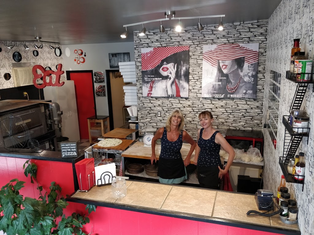 Waterfront Pizza And Subs | 1540 St Clair Pkwy, Courtright, ON N0N 1H0, Canada | Phone: (519) 867-2211