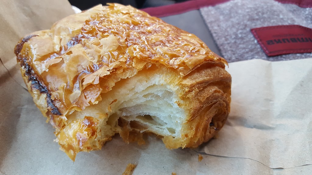 Patisserie 27 | 401 Jane St, Toronto, ON M6S 2E2, Canada | Phone: (416) 762-2103