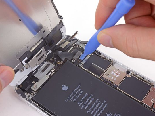 Iphone Repair & Service | 25 Evanson St, Winnipeg, MB R3G 1Z8, Canada | Phone: (204) 981-9513