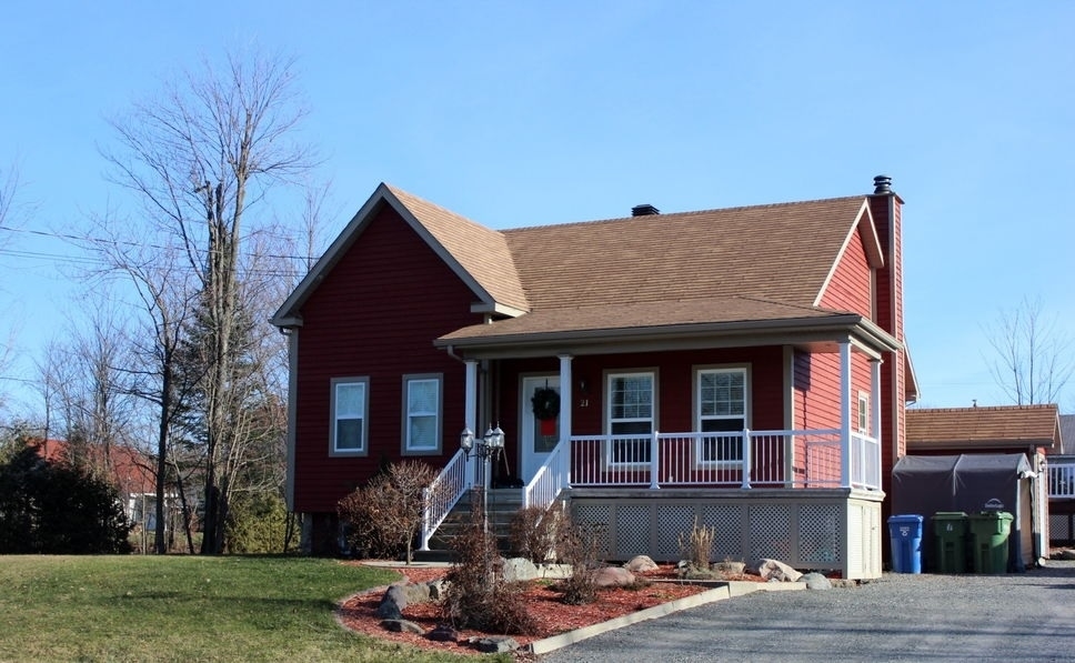 Construction CSJ | 231 Rue Denison O, Granby, QC J2G 4E2, Canada | Phone: (450) 577-0821