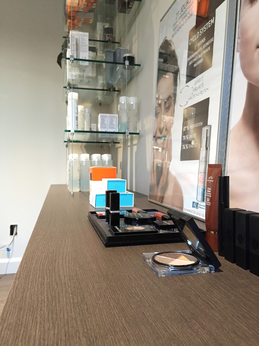 M Esthétique | 226 Rue des Mauriciens, Québec, QC G2M 0K9, Canada | Phone: (418) 623-1715