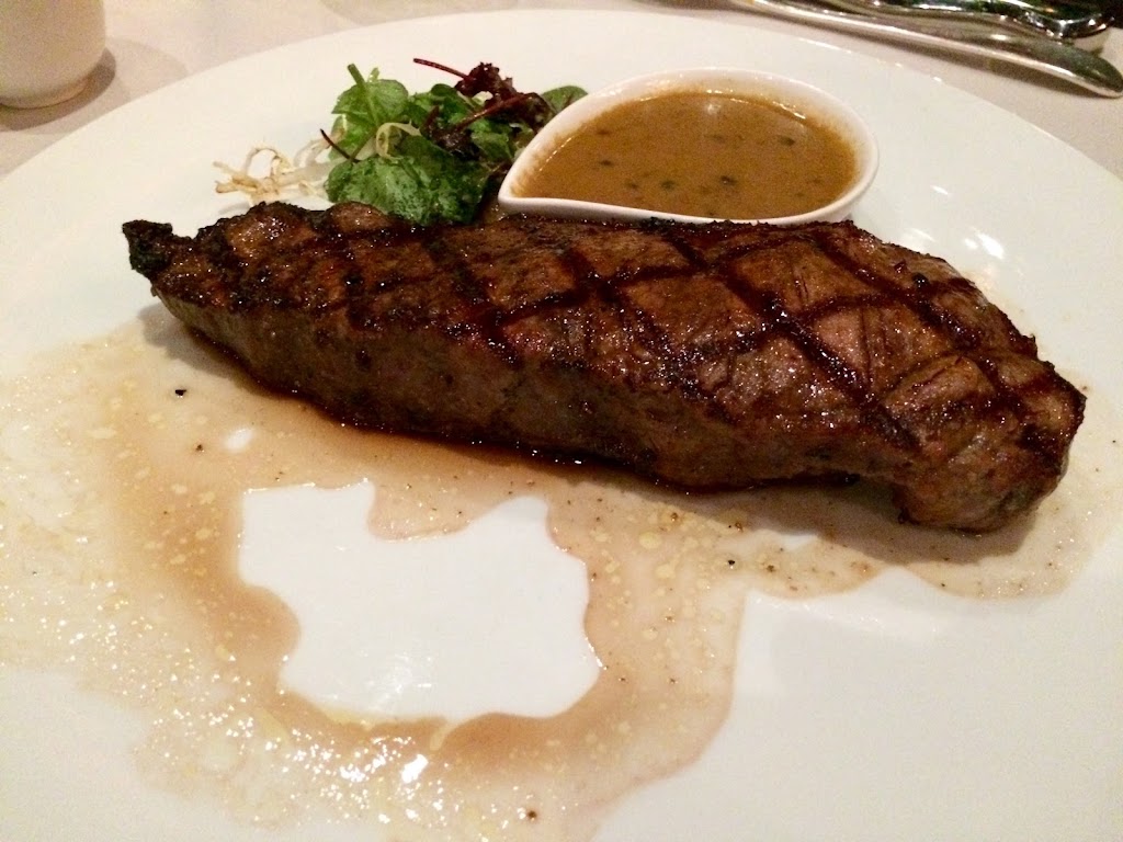 21 Club Steak and Seafood | 6380 Fallsview Blvd, Niagara Falls, ON L2G 7X5, Canada | Phone: (888) 325-5788