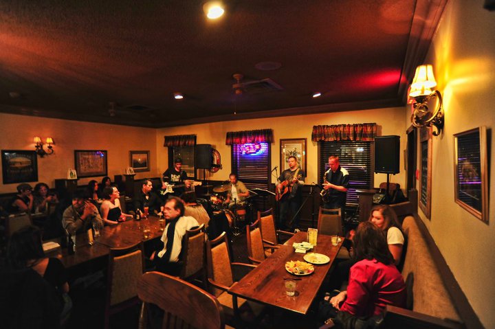 Argyle Arms | 210 King St E, Cambridge, ON N3H 3M6, Canada | Phone: (519) 653-5272