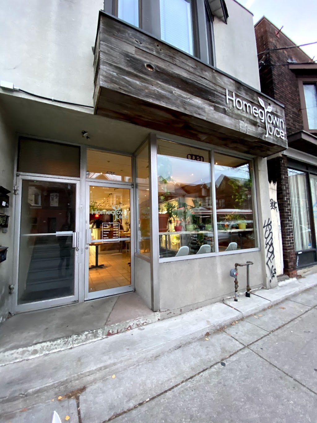 Homegrown Juice | 676 Pape Ave, Toronto, ON M4K 3S5, Canada | Phone: (416) 466-1110