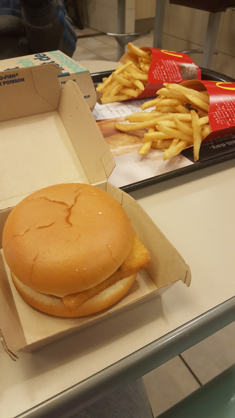 McDonalds | 7289 Knight St, Vancouver, BC V5P 2W9, Canada | Phone: (604) 718-1197